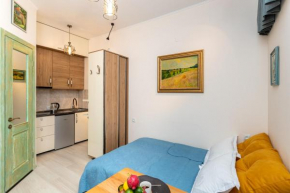 TAMO Rooms